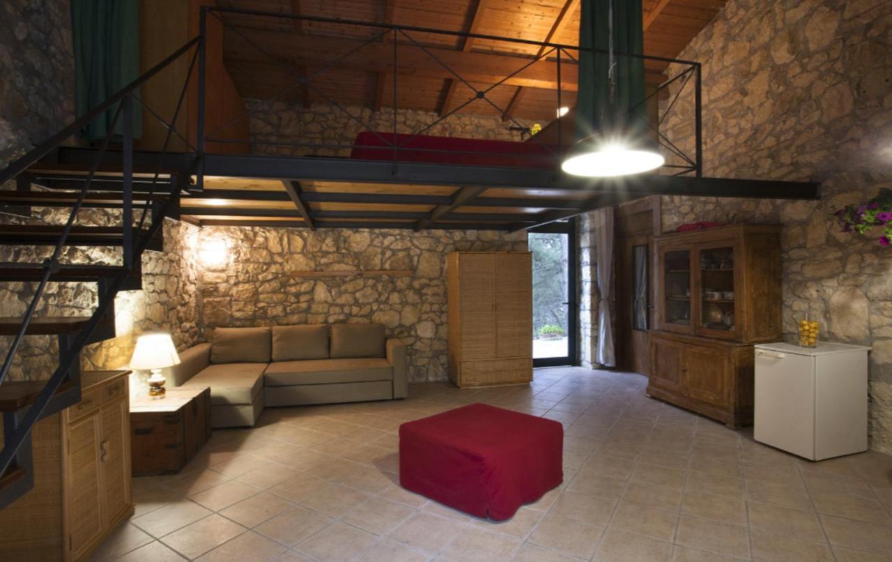 Trullo In The Wood Villa Nardò Dış mekan fotoğraf